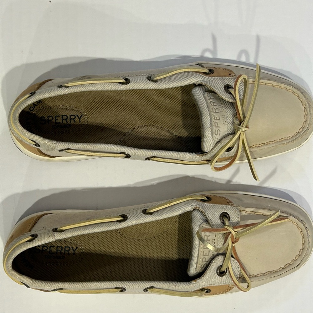 Sperry - Top Slider, Like New Condition. - image 8